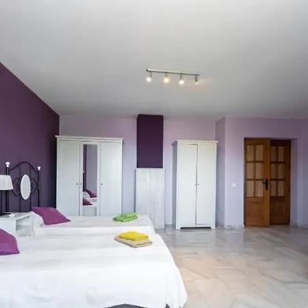 Preciosa Con Gran Piscina Y Fabulosas Vistas Villa *